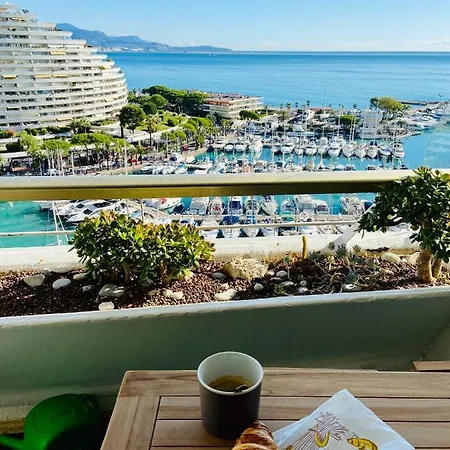 Отель Marina Baie Des Anges