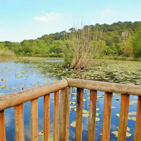 Marina Baie Des Anges Отель *